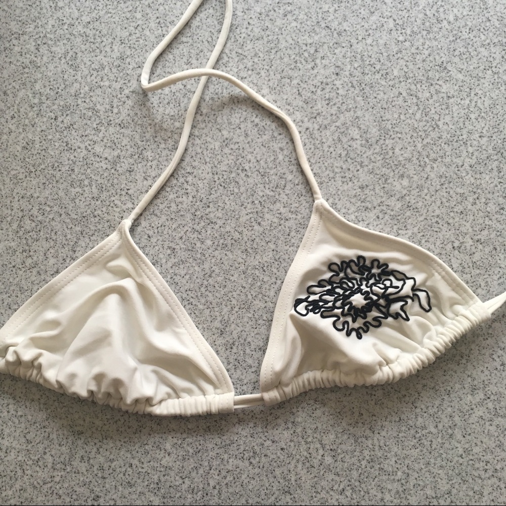 White bikini Top